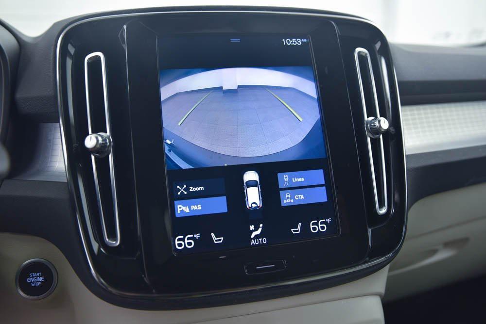 used 2022 Volvo XC40 car, priced at $23,490