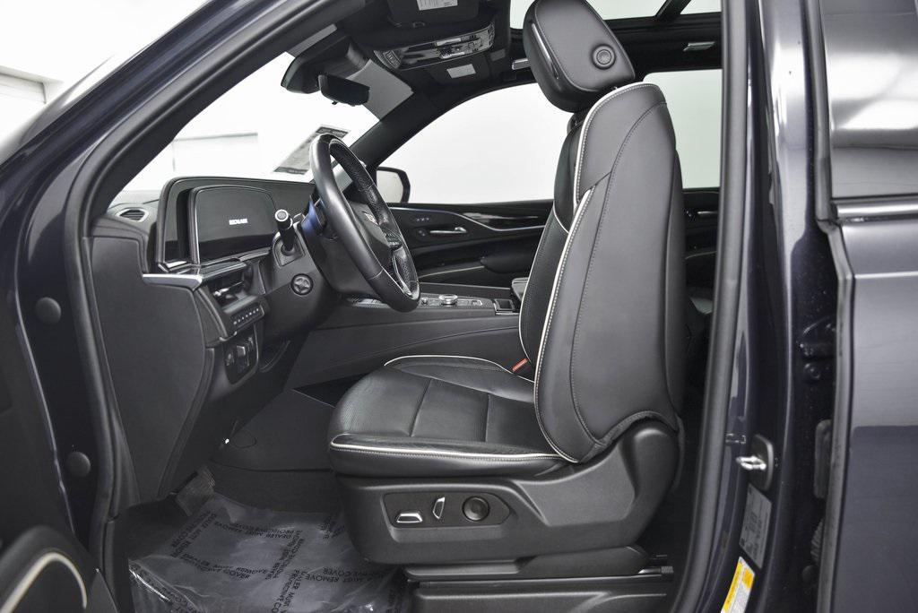 used 2022 Cadillac Escalade car, priced at $68,990
