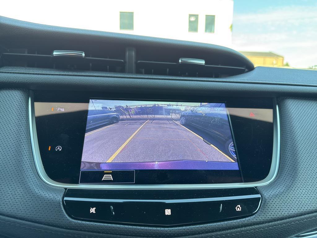 used 2021 Cadillac XT5 car, priced at $27,980