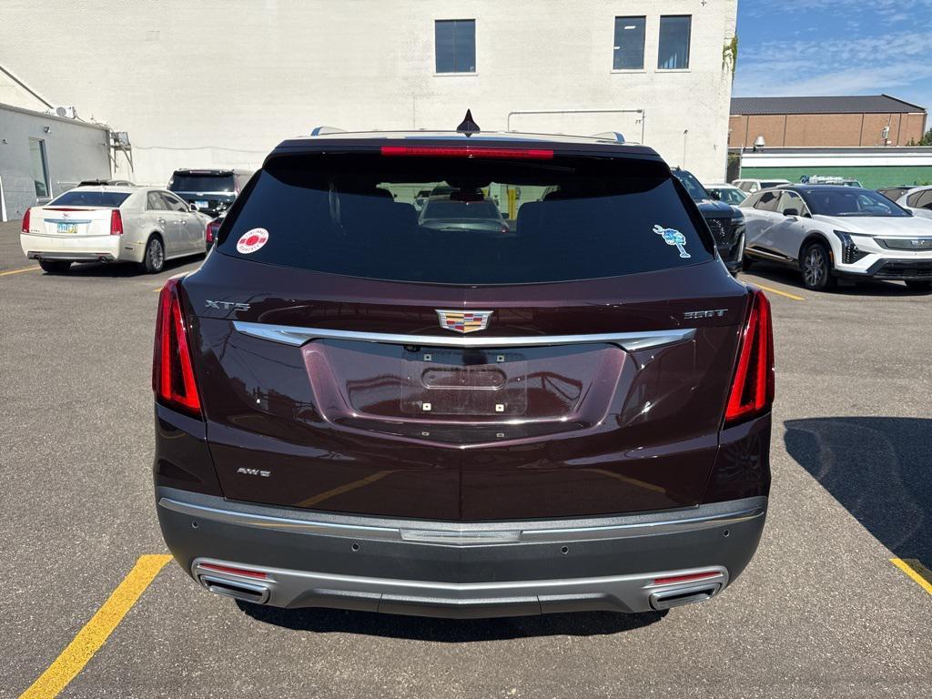 used 2021 Cadillac XT5 car, priced at $27,980