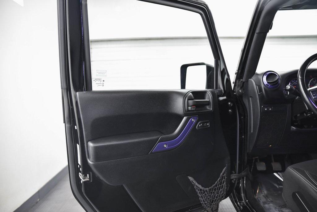 used 2015 Jeep Wrangler Unlimited car, priced at $24,980