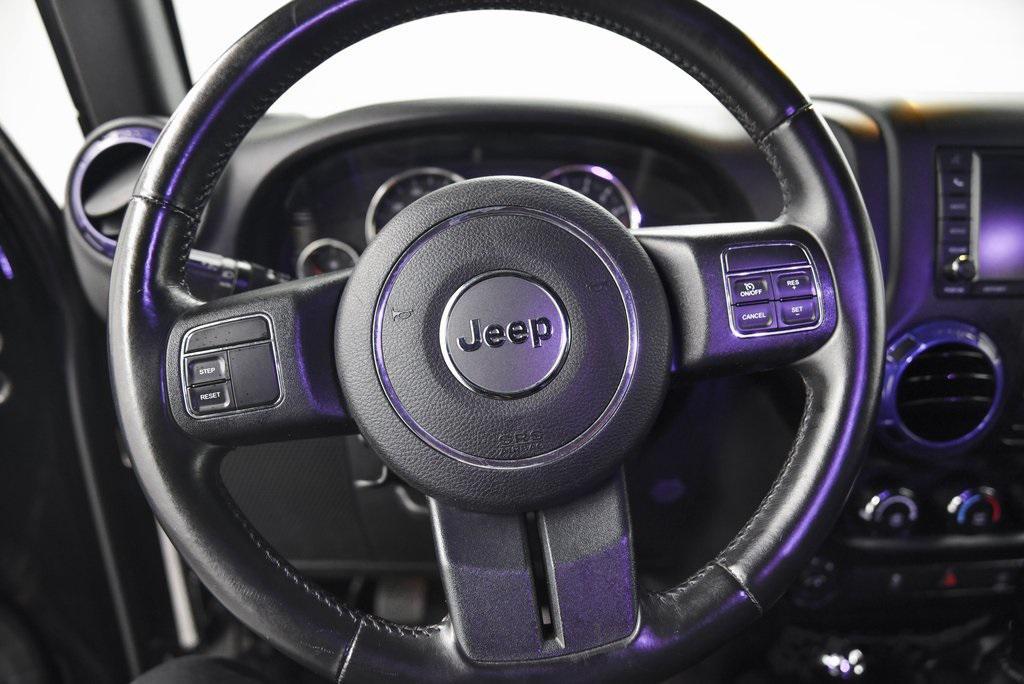 used 2015 Jeep Wrangler Unlimited car, priced at $24,980
