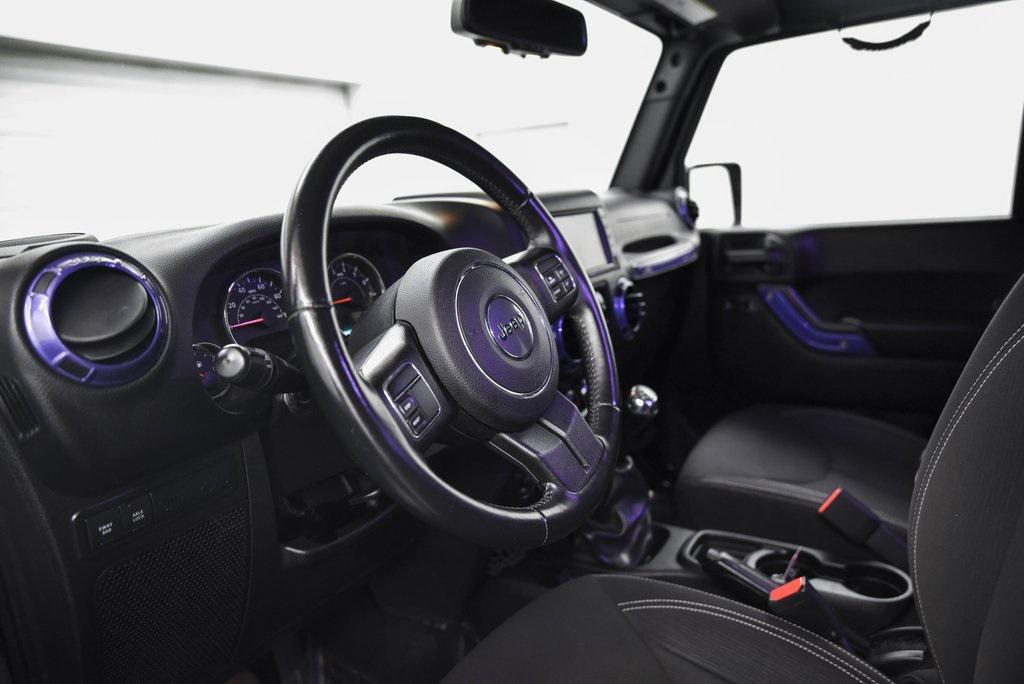 used 2015 Jeep Wrangler Unlimited car, priced at $24,980