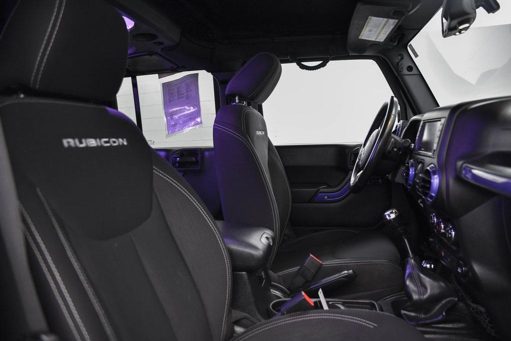 used 2015 Jeep Wrangler Unlimited car, priced at $24,980