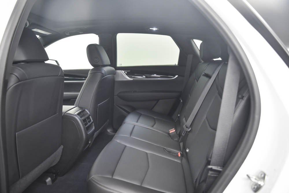 used 2025 Cadillac XT5 car, priced at $46,490