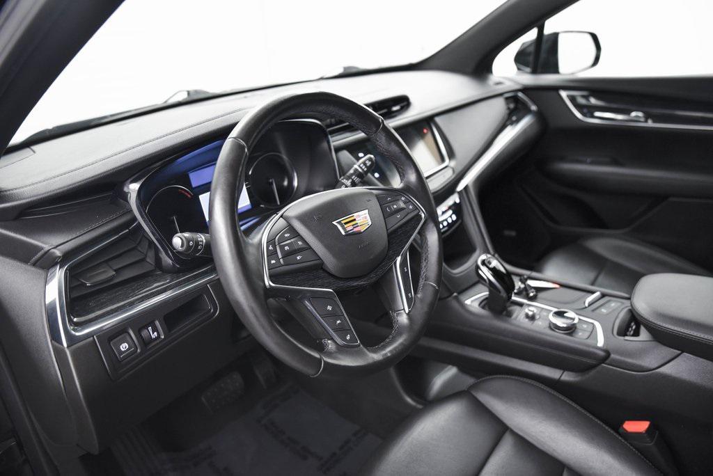 used 2020 Cadillac XT5 car, priced at $27,990