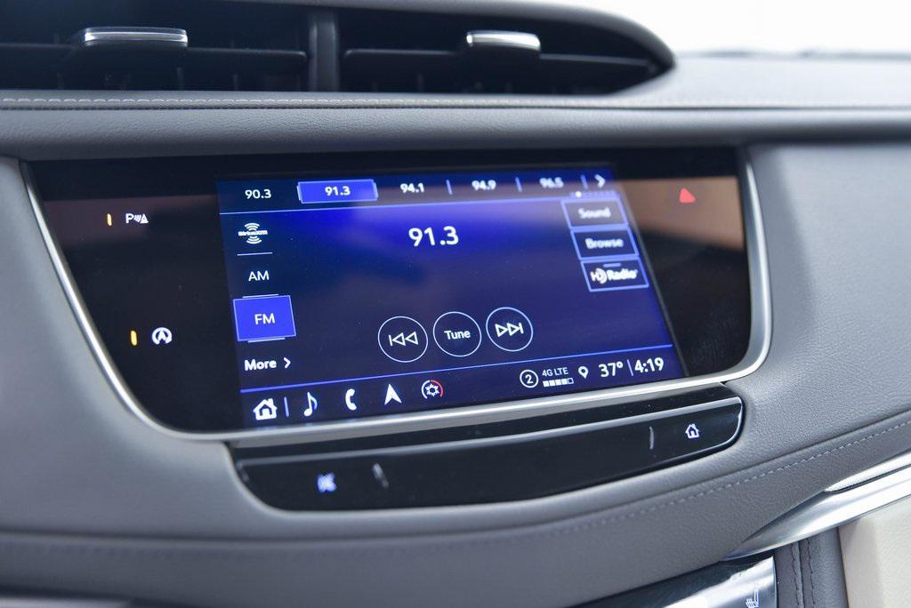 used 2023 Cadillac XT5 car, priced at $34,470