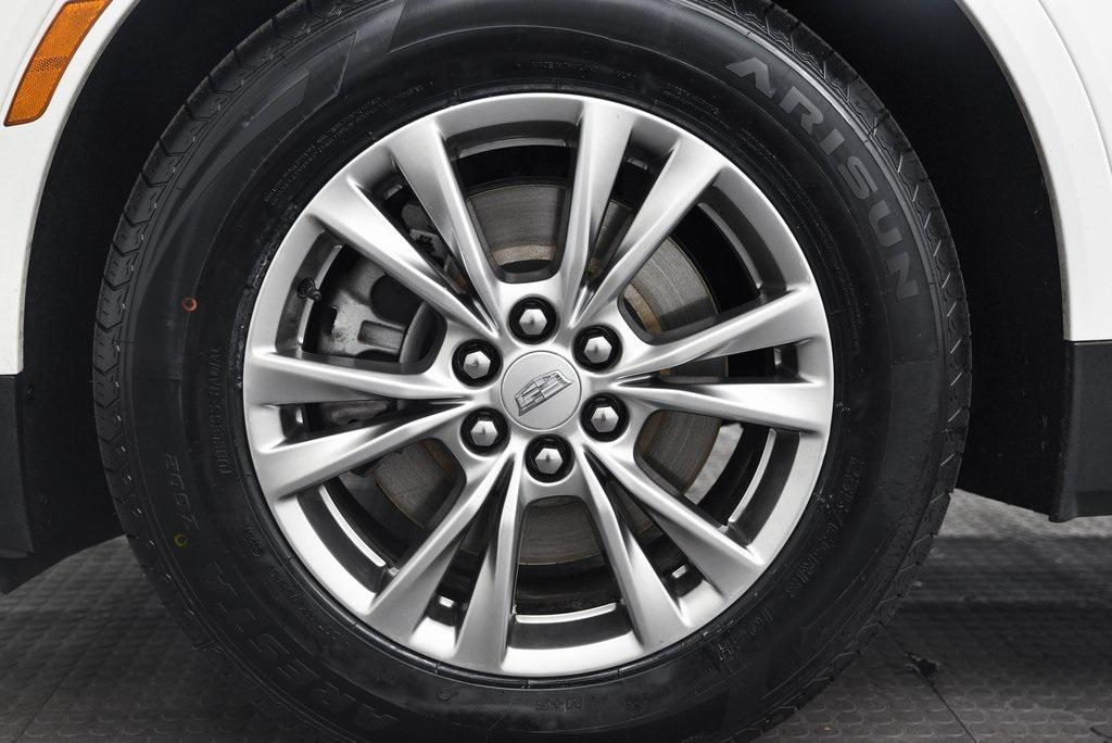 used 2023 Cadillac XT5 car, priced at $34,470