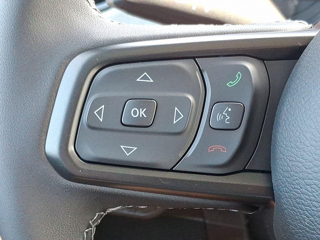 new 2025 Jeep Wrangler car, priced at $41,255