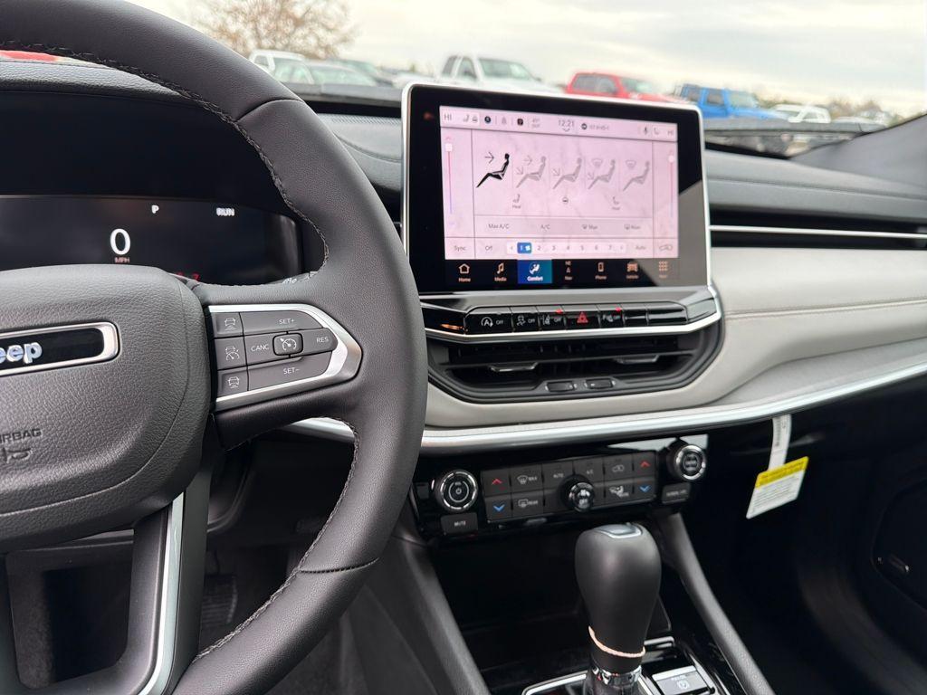 new 2026 Jeep Compass car, priced at $34,292