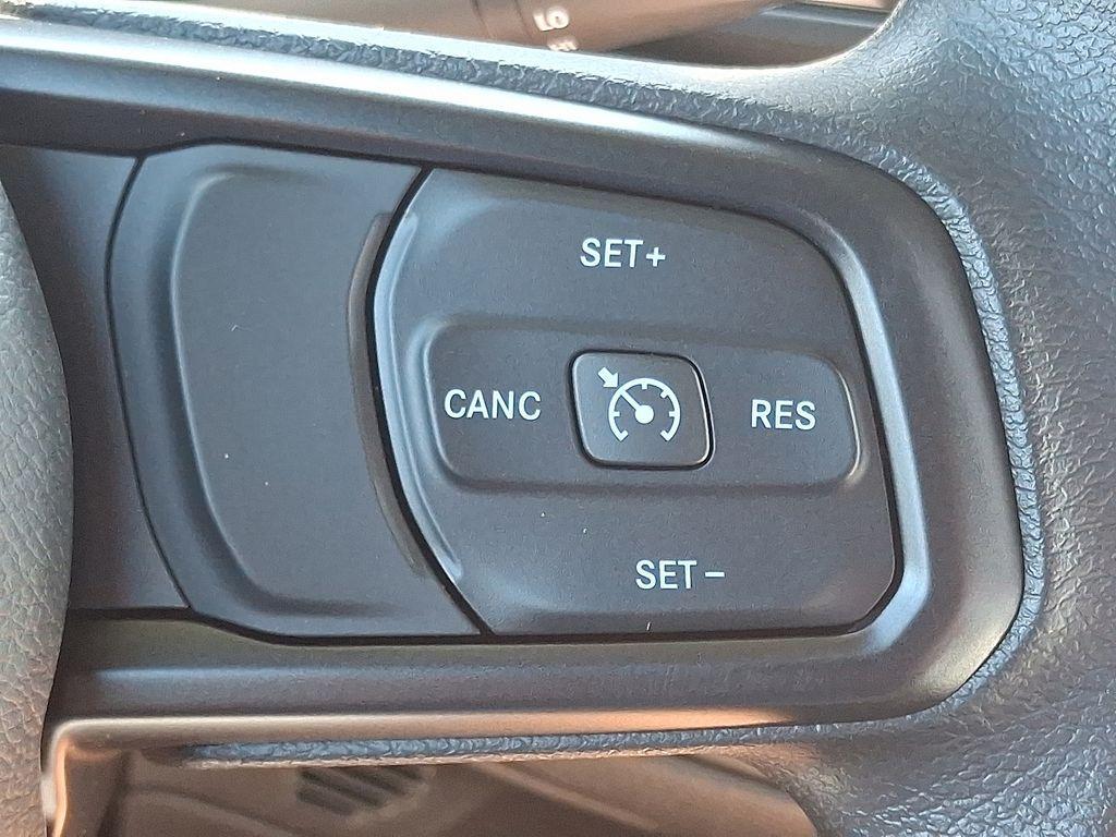 new 2025 Jeep Wrangler car, priced at $34,176