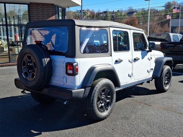 new 2025 Jeep Wrangler car, priced at $38,590