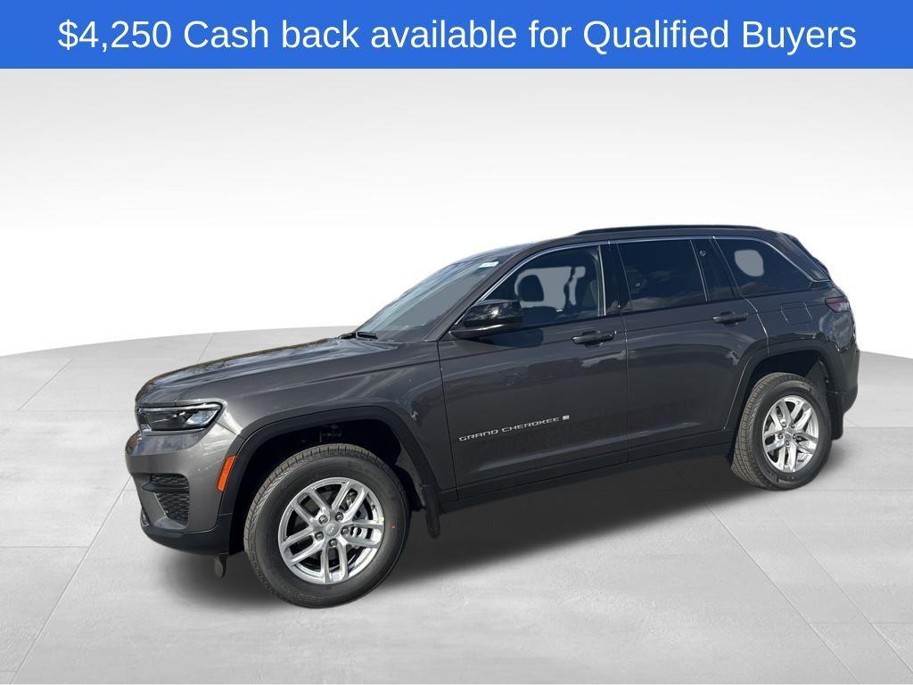 new 2025 Jeep Grand Cherokee car, priced at $37,961