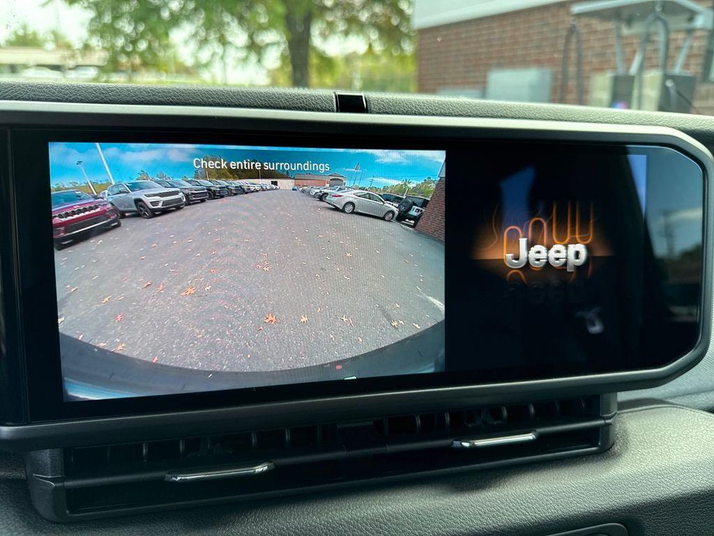 new 2025 Jeep Wrangler car, priced at $40,818