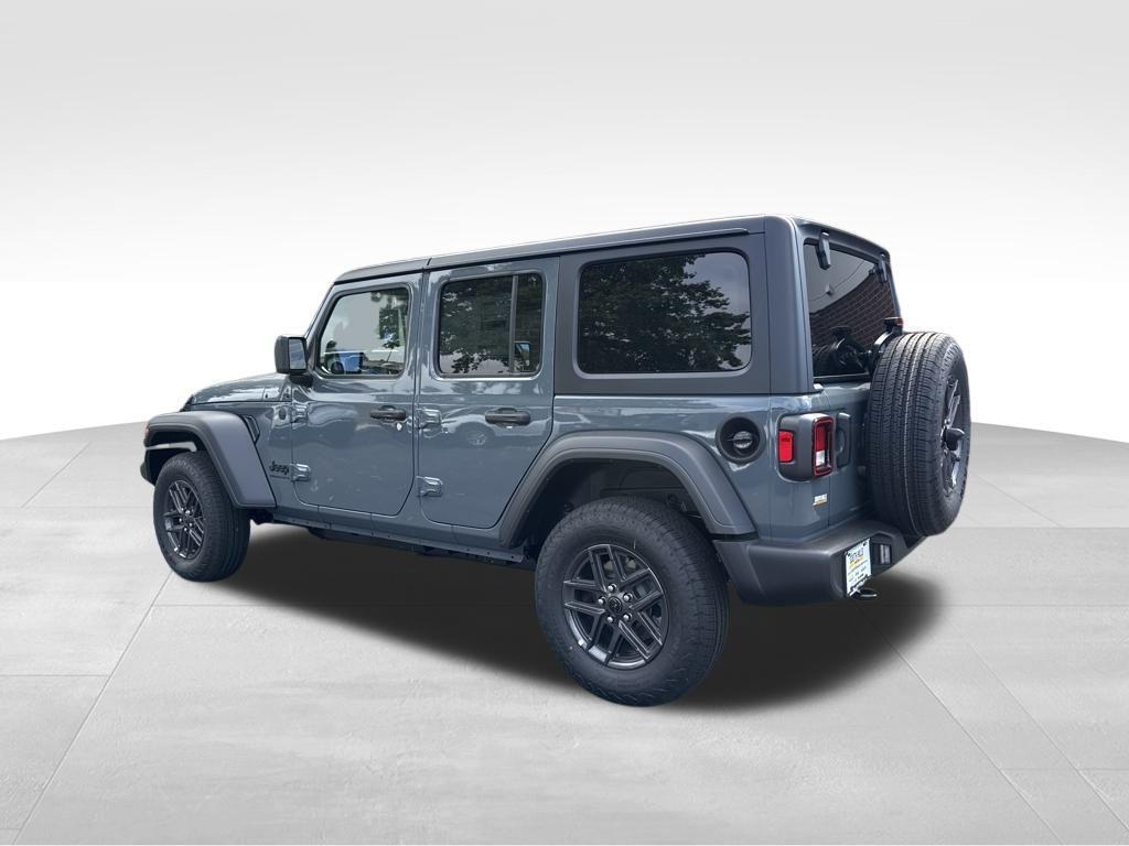 new 2025 Jeep Wrangler car, priced at $40,818