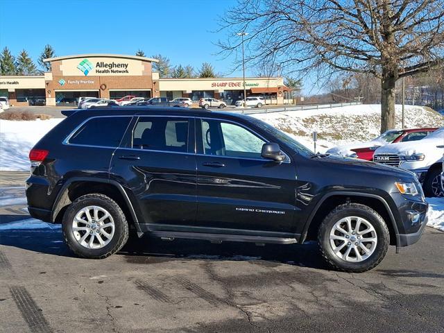 used 2016 Jeep Grand Cherokee car, priced at $14,000