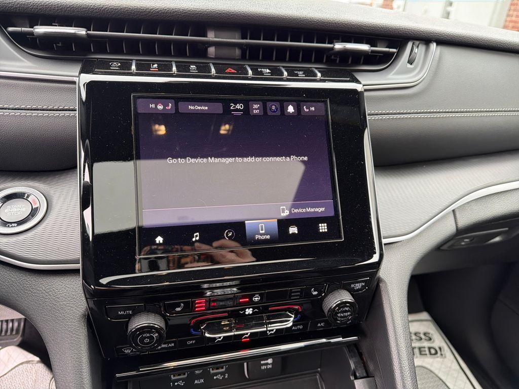 new 2025 Jeep Grand Cherokee L car, priced at $39,780