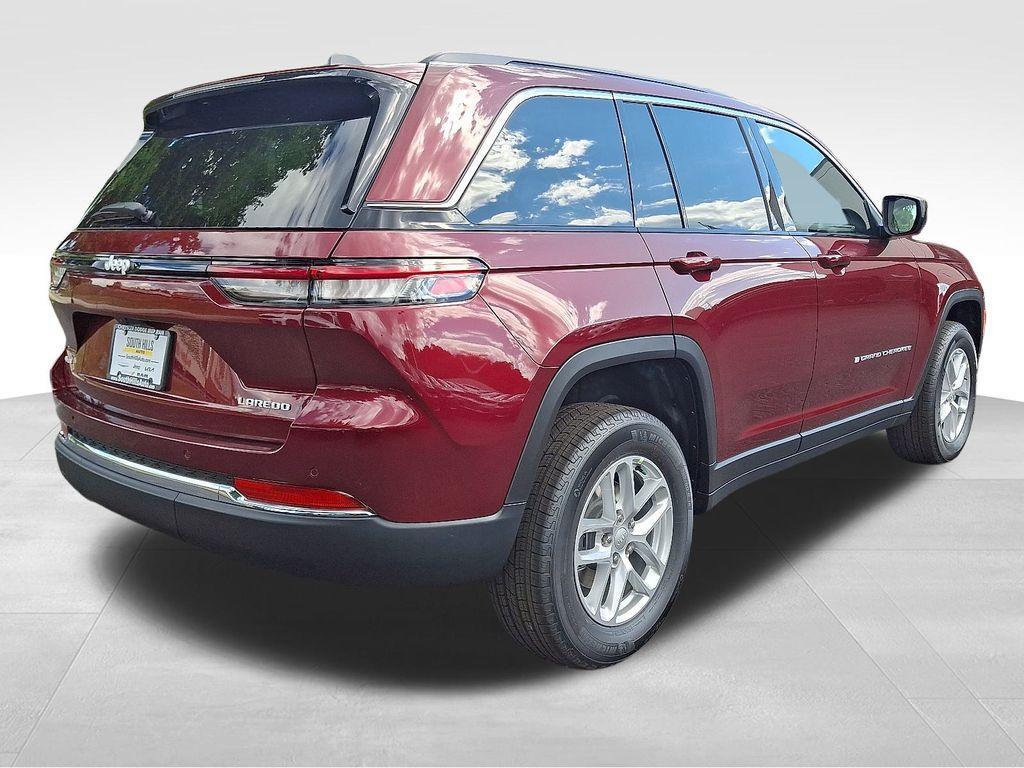 new 2025 Jeep Grand Cherokee car, priced at $36,168