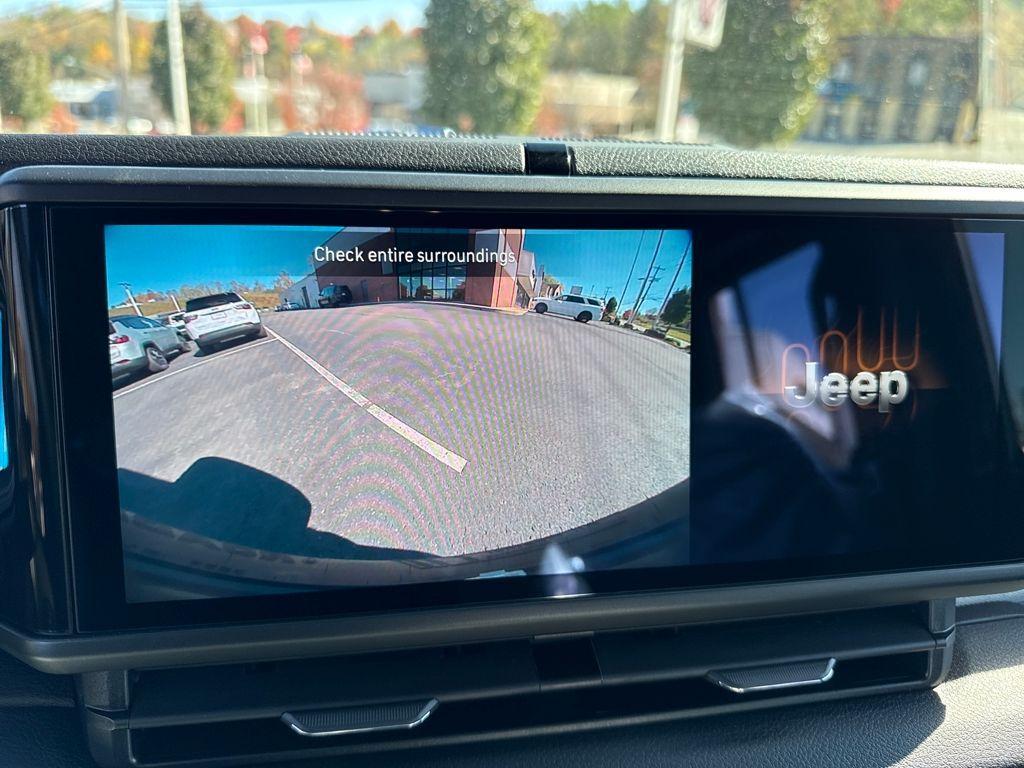 new 2026 Jeep Wrangler car, priced at $39,445