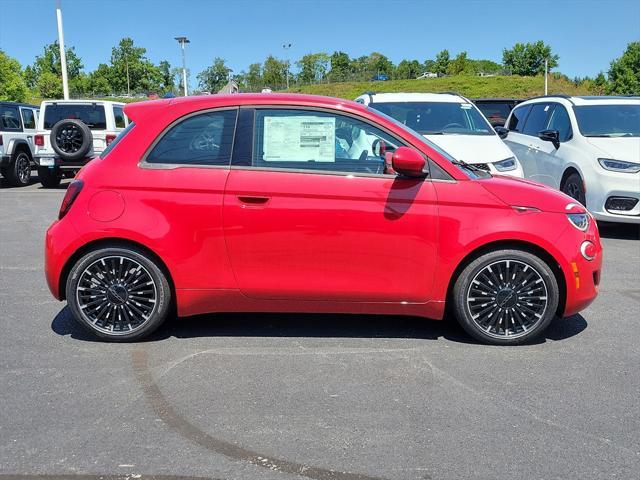 new 2024 FIAT 500e car, priced at $33,095