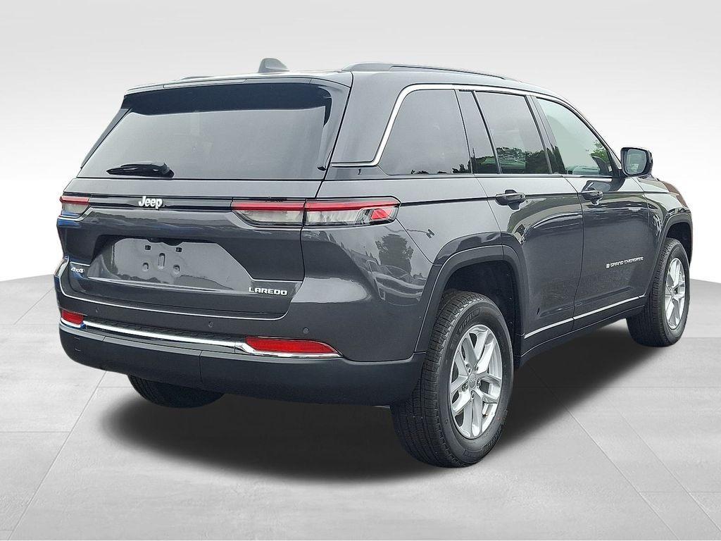 new 2025 Jeep Grand Cherokee car, priced at $34,585