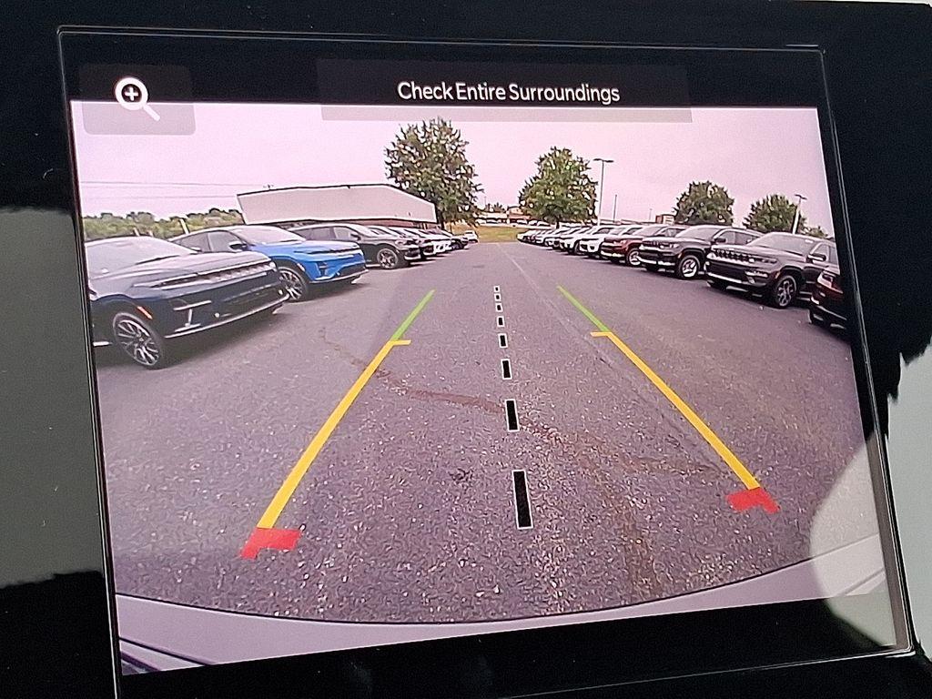 new 2025 Jeep Grand Cherokee car, priced at $34,585