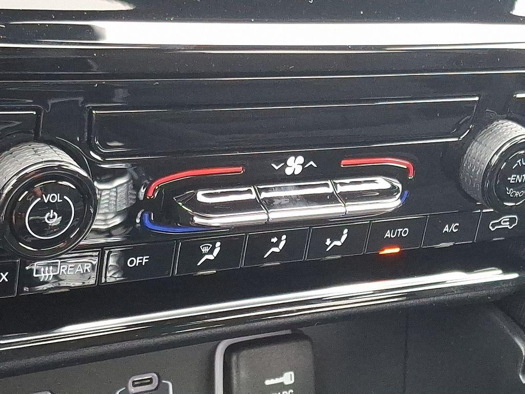 new 2025 Jeep Grand Cherokee car, priced at $34,585