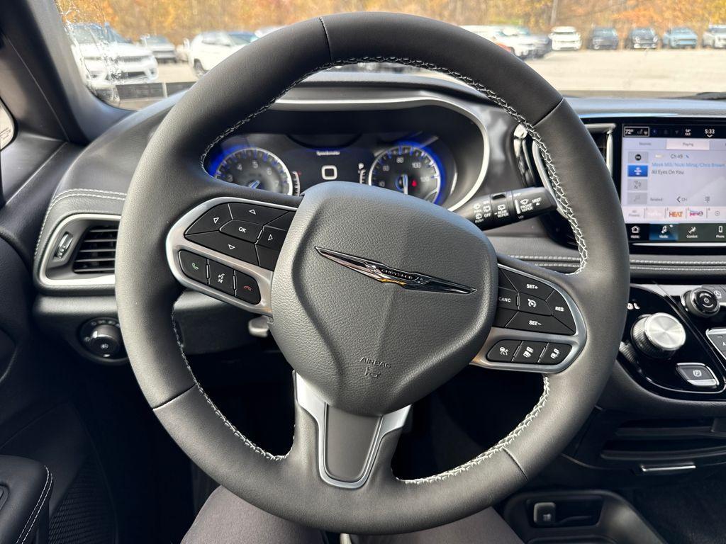 new 2026 Chrysler Pacifica car, priced at $48,226