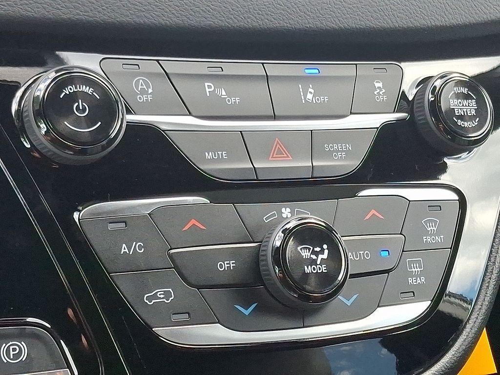 new 2026 Chrysler Voyager car, priced at $37,534