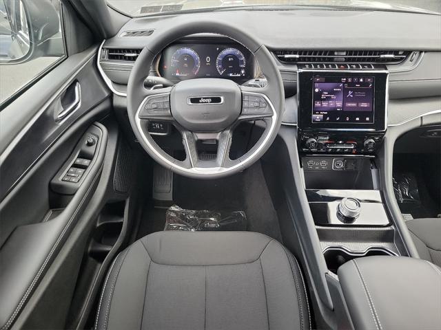 new 2024 Jeep Grand Cherokee L car, priced at $39,233