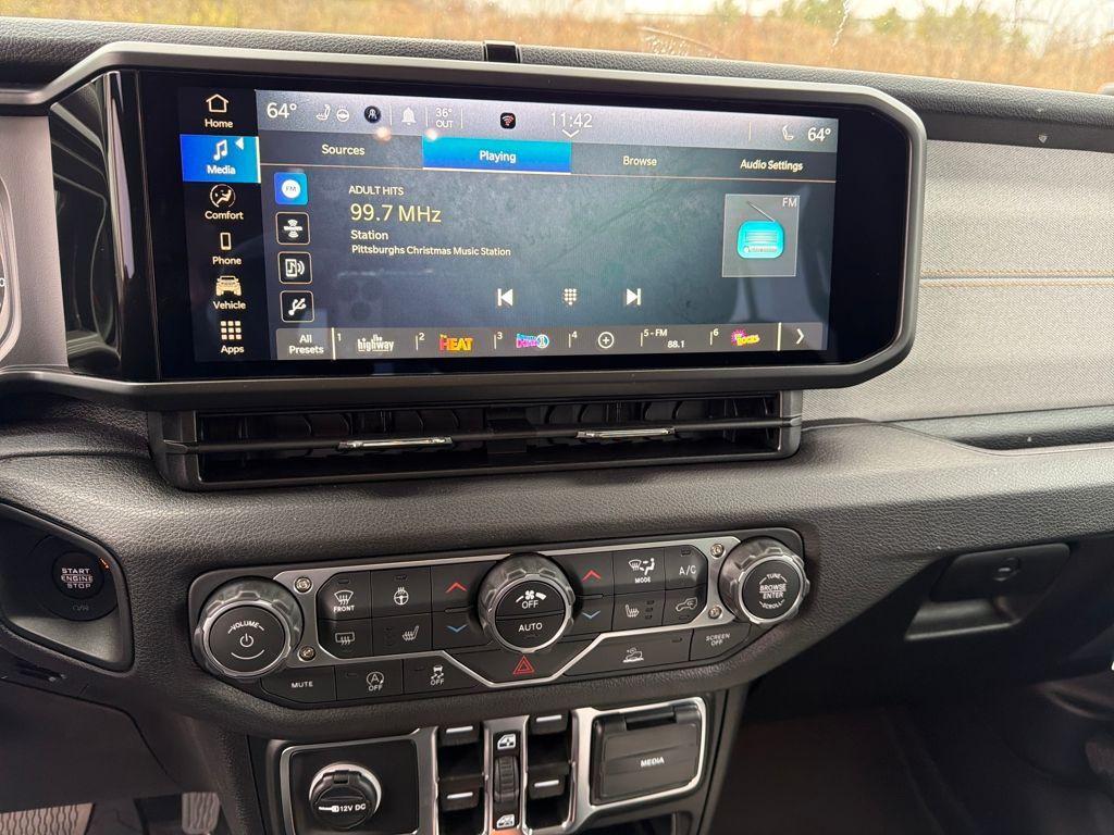 new 2026 Jeep Wrangler car, priced at $40,550