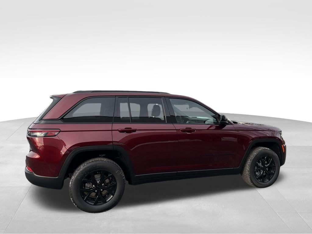 new 2025 Jeep Grand Cherokee car, priced at $40,547