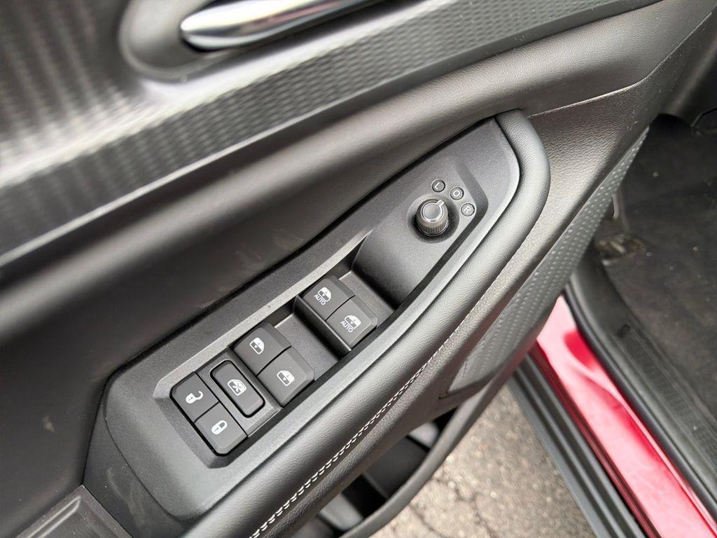 new 2025 Jeep Grand Cherokee car, priced at $40,547