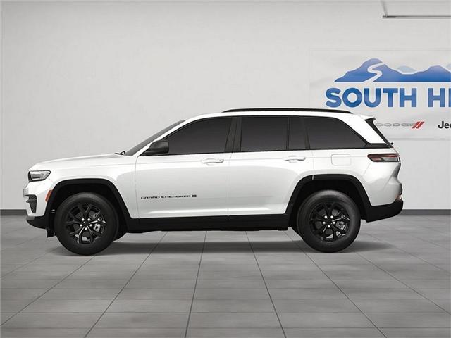 new 2025 Jeep Grand Cherokee car, priced at $40,935