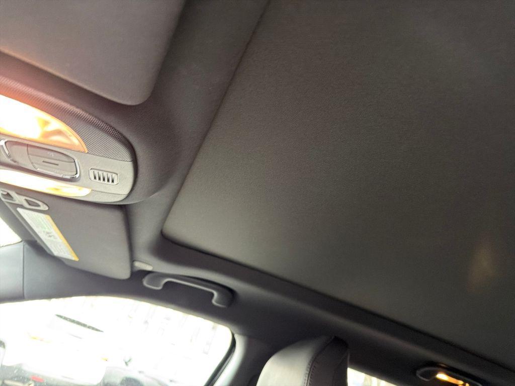 new 2025 Jeep Compass car, priced at $33,075