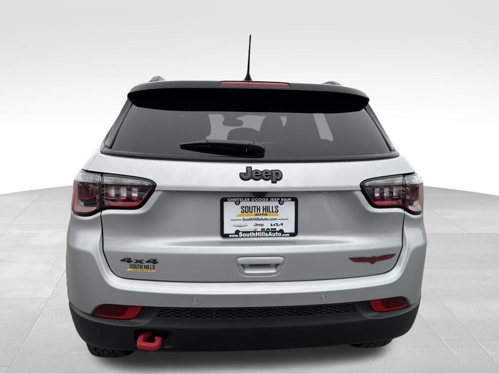 new 2026 Jeep Compass car, priced at $35,418