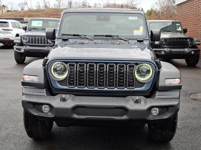 new 2025 Jeep Wrangler car, priced at $43,215