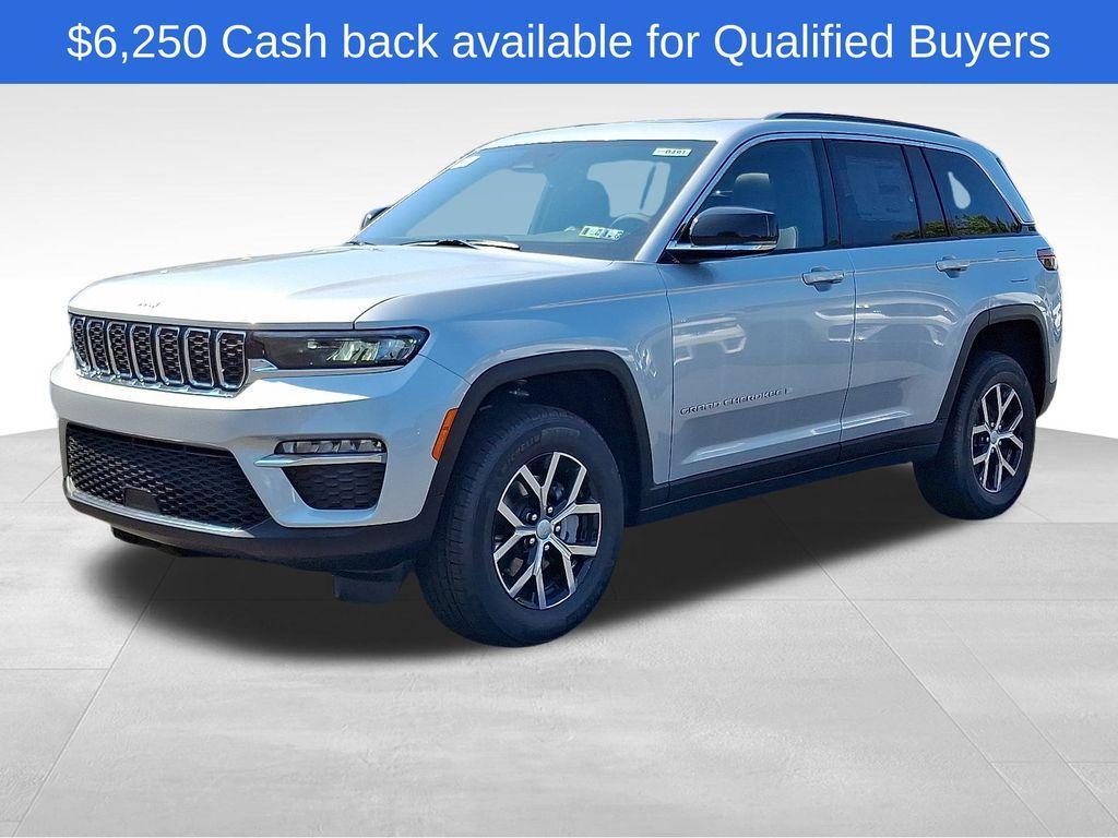 new 2025 Jeep Grand Cherokee car, priced at $41,778