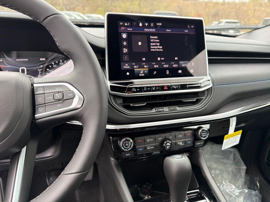 new 2026 Jeep Compass car, priced at $34,611