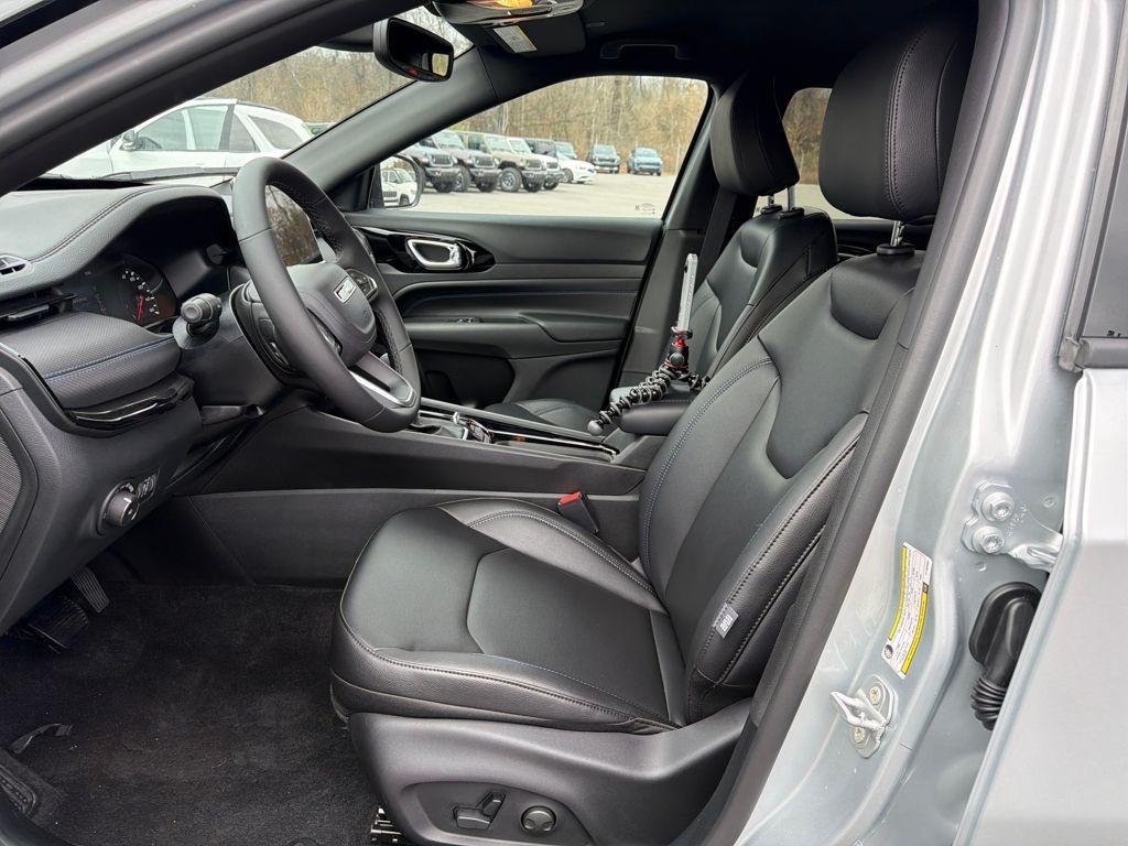 new 2026 Jeep Compass car, priced at $34,611