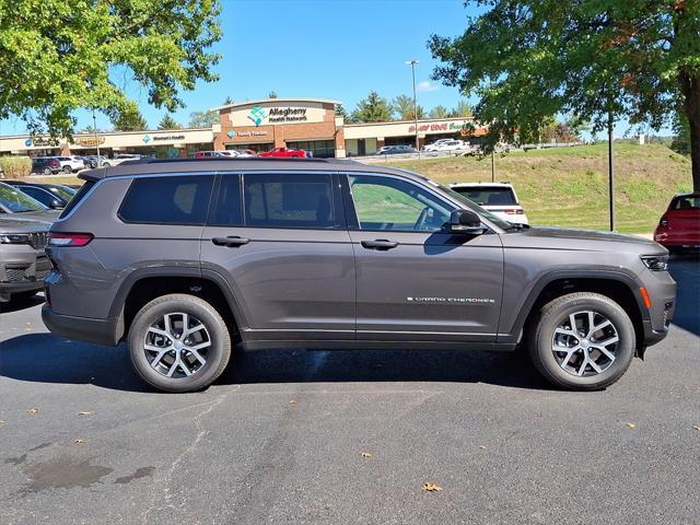 new 2024 Jeep Grand Cherokee L car, priced at $47,299