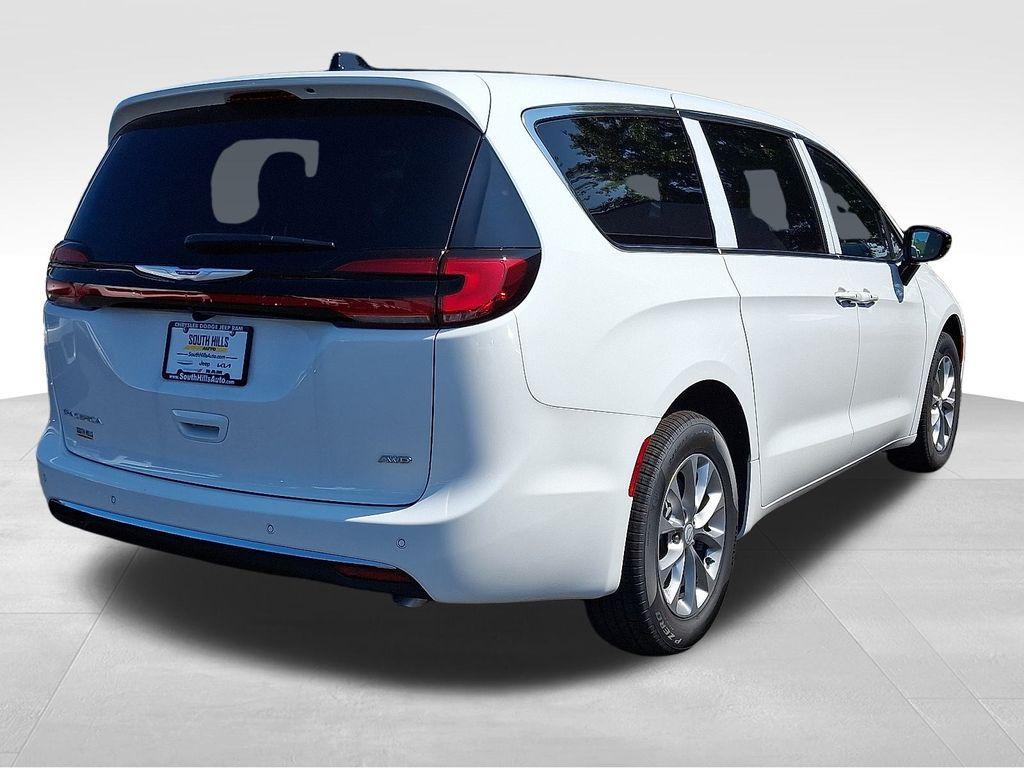 new 2026 Chrysler Pacifica car, priced at $41,514