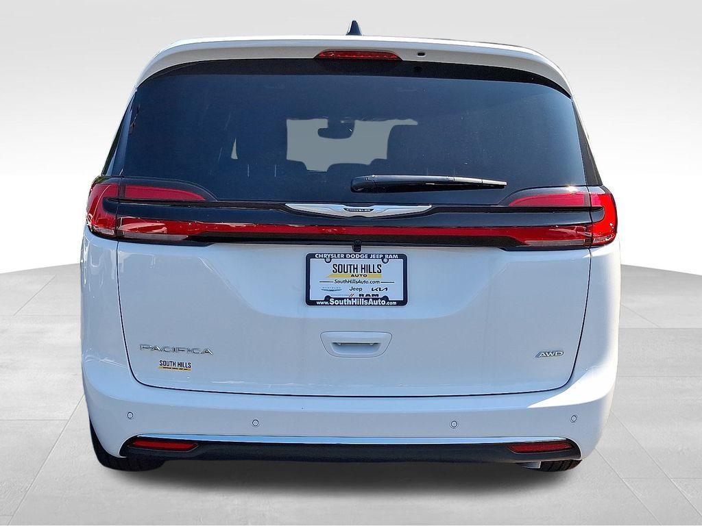 new 2026 Chrysler Pacifica car, priced at $41,514
