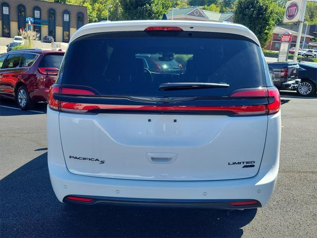 new 2024 Chrysler Pacifica car, priced at $48,183