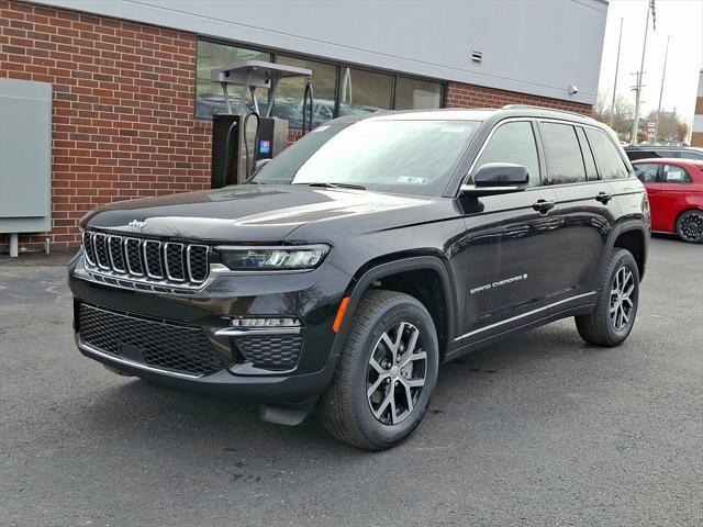 new 2025 Jeep Grand Cherokee car, priced at $44,795