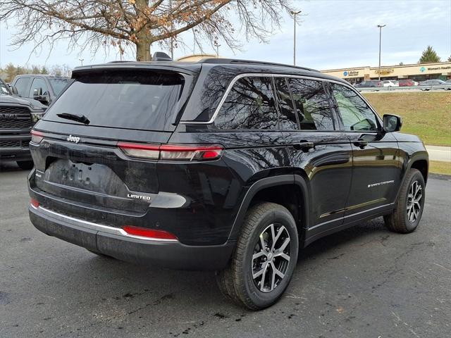 new 2025 Jeep Grand Cherokee car, priced at $44,795