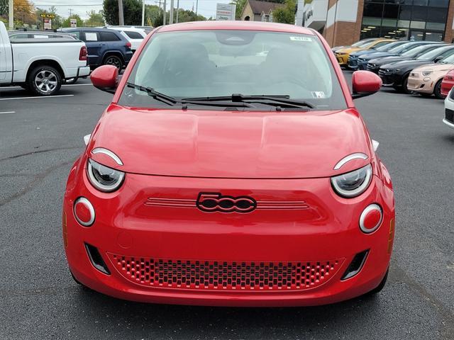 new 2024 FIAT 500e car, priced at $33,095