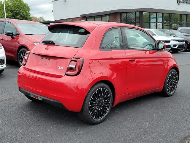 new 2024 FIAT 500e car, priced at $33,095