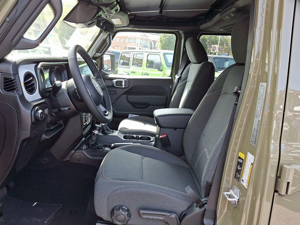 new 2025 Jeep Wrangler car, priced at $39,357