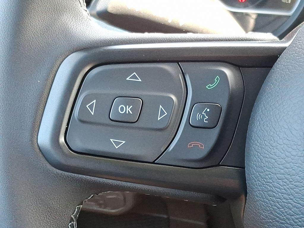 new 2025 Jeep Wrangler car, priced at $39,407